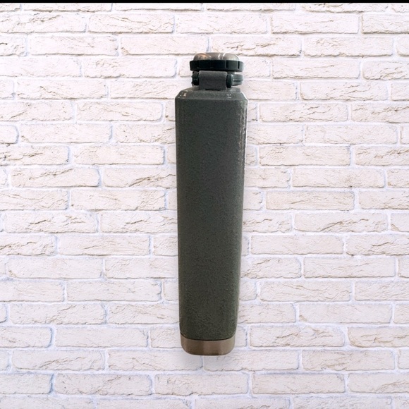 Stanley Green Flask 8 oz. - Picture 4 of 7